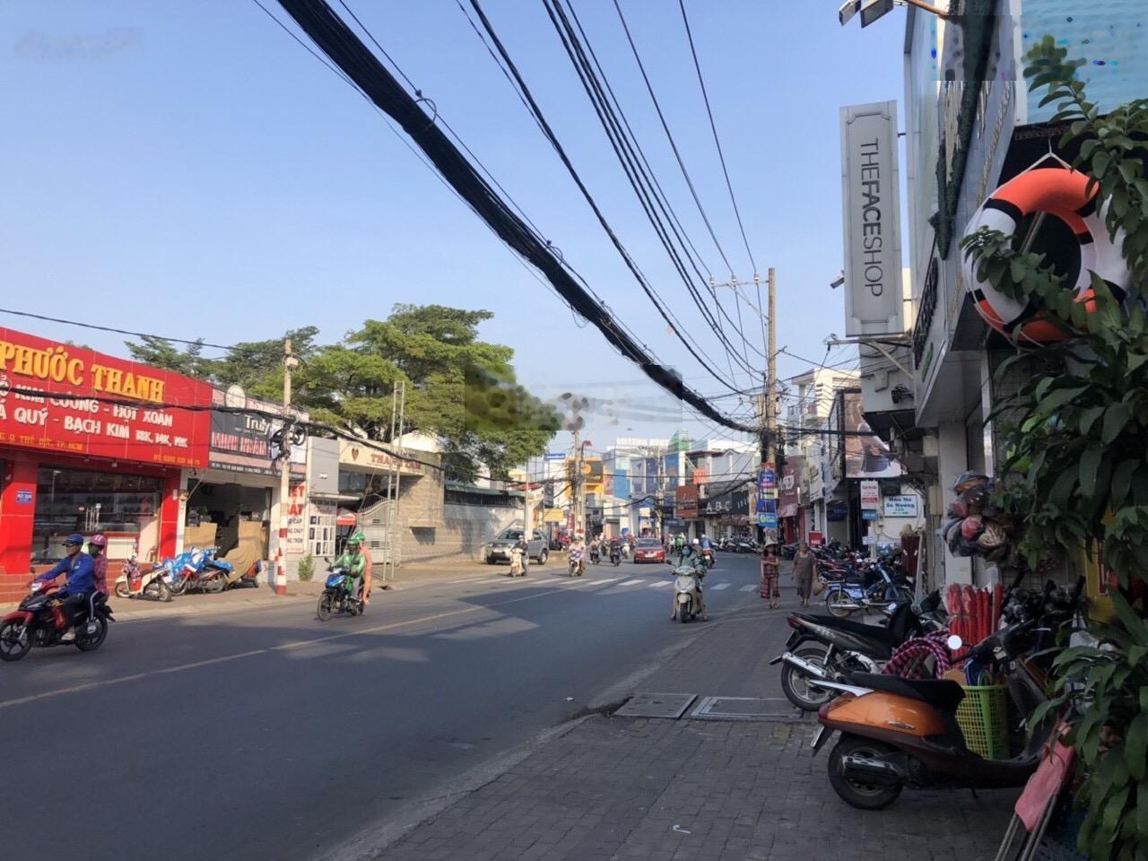 Bán đất đường Phước Thiện, Q9. dt: 472m2/ 16 tỷ