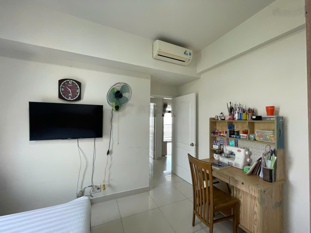 Cần bán căn hộ PARCSpring, tầng cao, view đẹp nhất, 2PN, 1WC, sổ sẵn có hỗ trợ vay, giá nhỉnh 4 tỷ