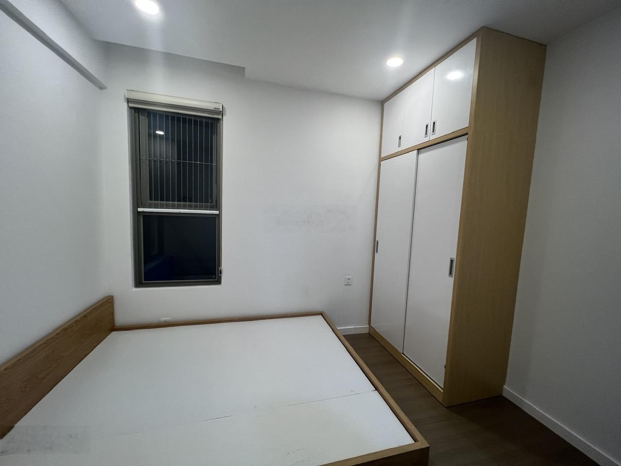 Chính chủ bán River Panorama Quận 7- 2PN, 2WC- Đã có sổ hồng- Có hỗ trợ vay.Các phòng ngủ có cửa sổ