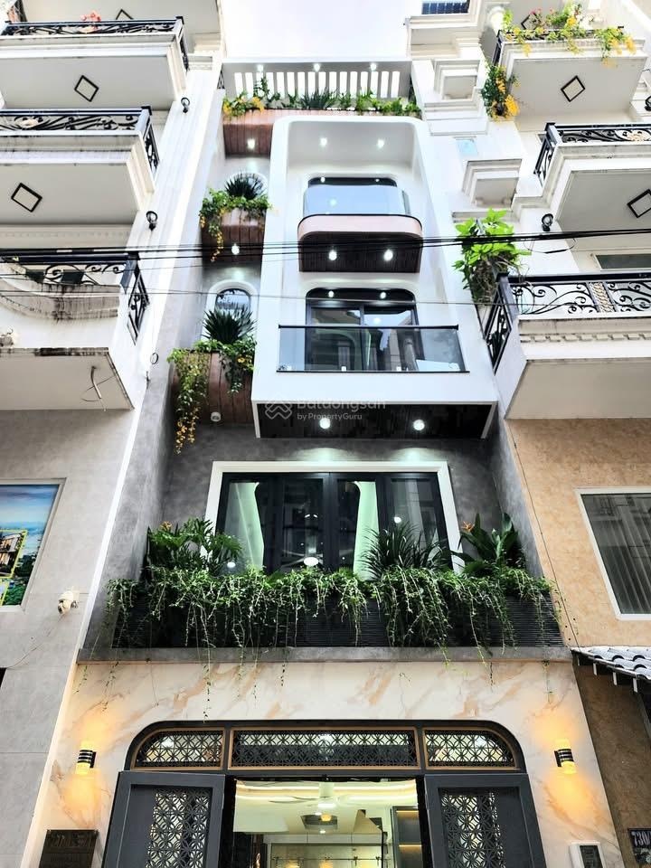 Bán nhà khu nhà lầu đẹp 413 Lê Văn Quới , gần 4 xã DT 4x15.5m, 4.5 tấm, hẻm 7m Giá 8.8 tỷ