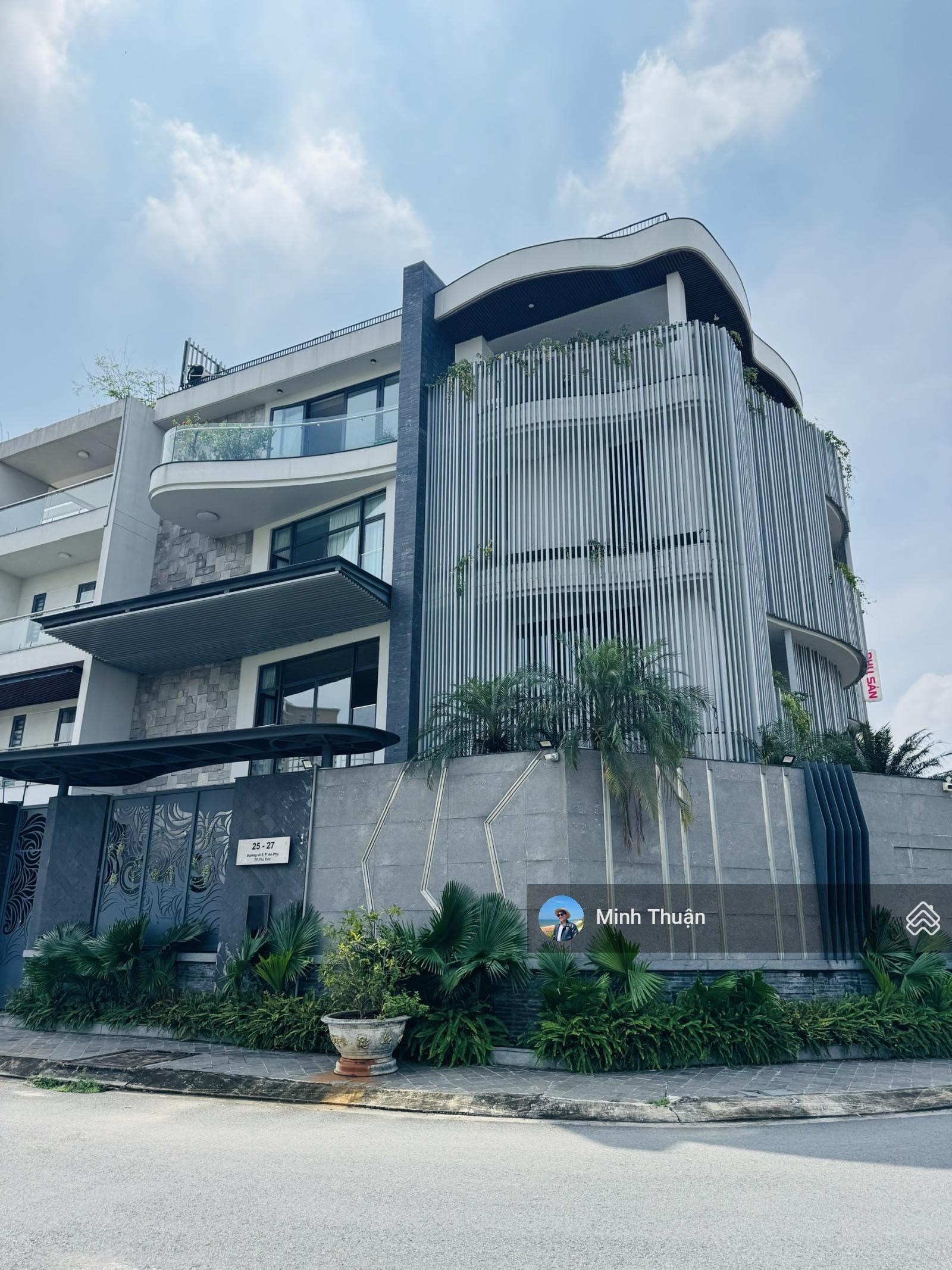 Căn tốt nhất! Biệt thự ngay The Aveanue - KDC Văn Minh - 180m² - Đường 16m - Giá chỉ ~185tr/m²