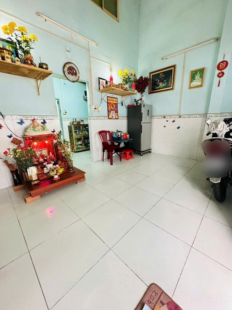 Quận 7-2pn 2wc -giá: 3,45ty - gần kcx tân thuận