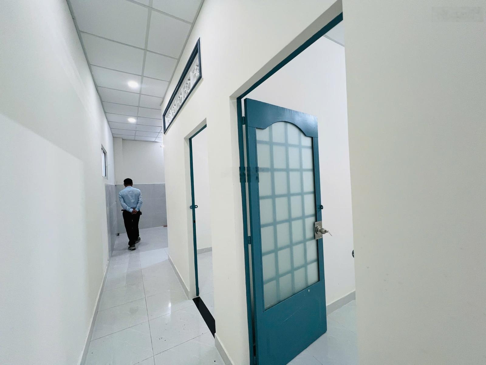 Hàng hiếm Thủ Đức, nhà cấp 4 diện tích khủng, sát mặt tiền P. Linh Trung - ngang 5.2m, hẻm oto