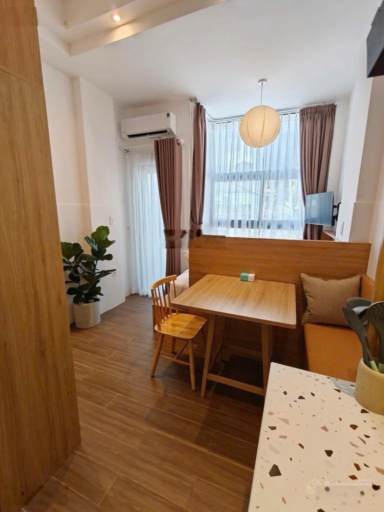 CHDV - Căn hộ dịch vụ đường Hai Bà Trưng Phường Tân Định - 56m2 - 17.x tỷ dòng tiền 700tr/năm