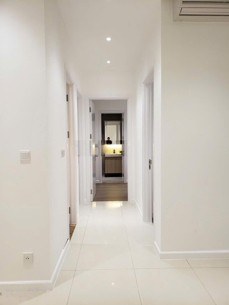 Cho thuê CH Lexington, 50m, 1PN, nội thất cơ bản.Gía: 10 triệu/tháng, lầu cao