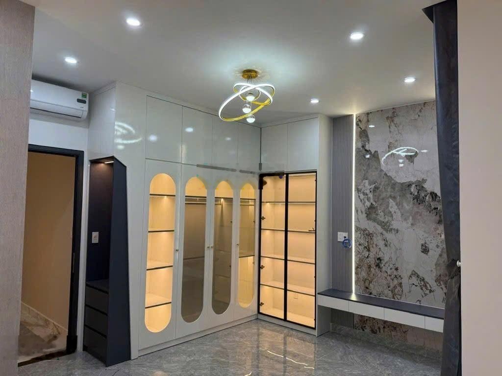 Bán nhà mới Phan Huy Ích, Gò Vấp gần Emart 2 full nội thất