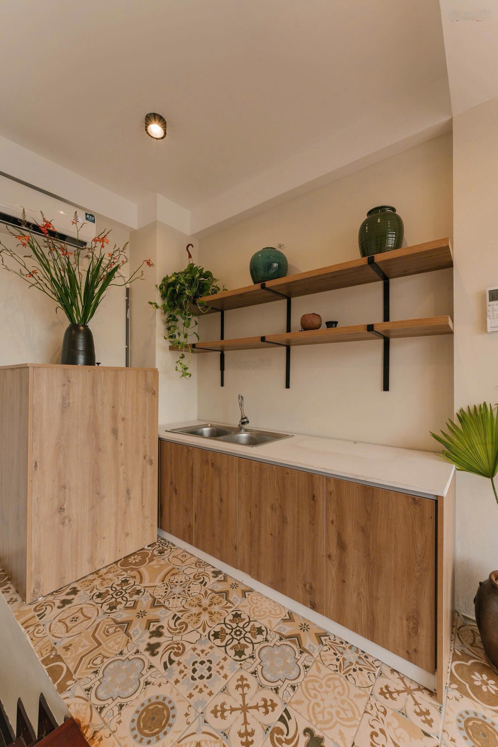 LinhHK cho thuê Homestay 10P phố Nhà Chung view đẹp, giá tốt