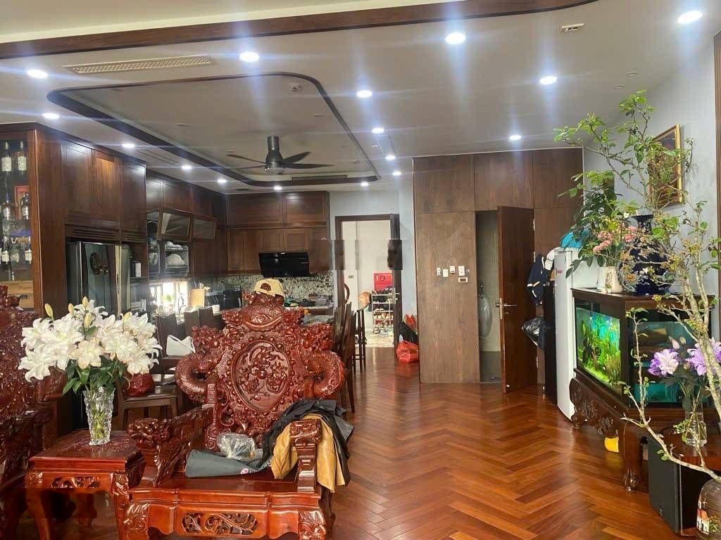 Bán nhà Phố Trung Phụng - Văn Miếu, DT 98m2/MT 7m/9 tầng, dòng tiền, giá 88 tỷ