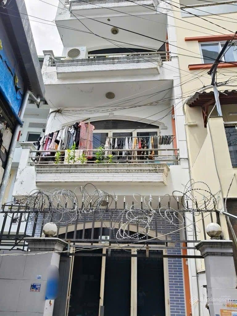 Bán bề thế giá chỉ 19,5 tỷ, 148m2, Đường Cách Mạng Tháng Tám, Phường 15, Quận 10, HCM, Chính chủ