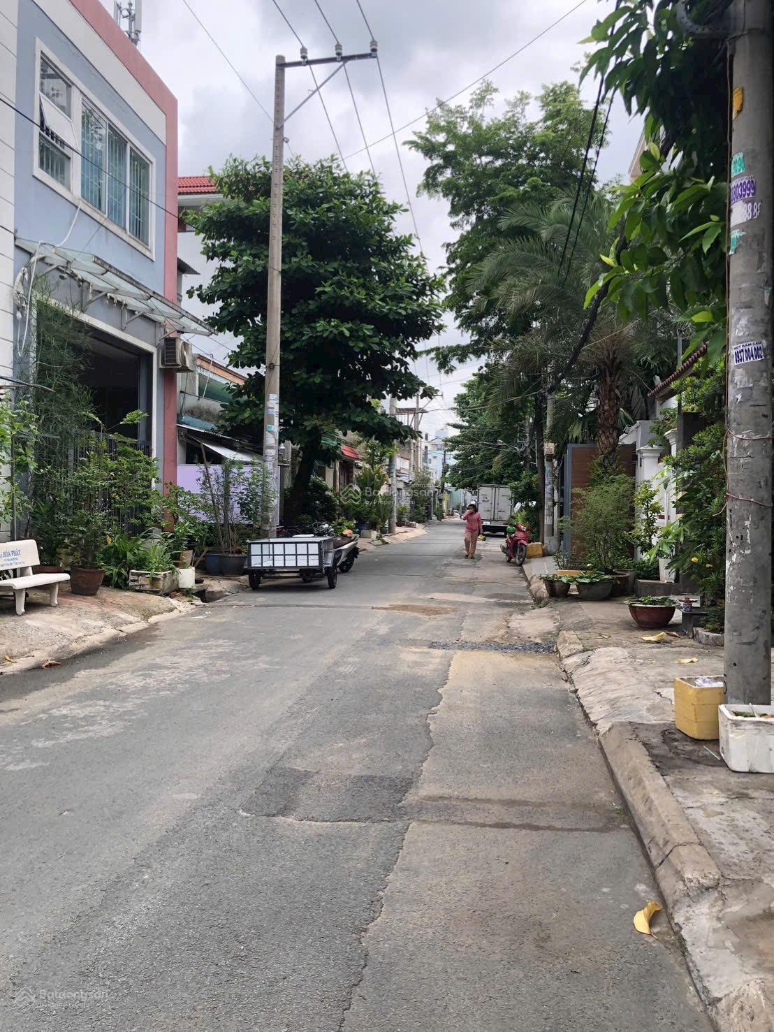 Đường nhựa 12m - Ngay Hòa Bình - Tô Hiệu - Tân Phú - 4x20 - Chỉ 7.4 tỷ - Vuông vức