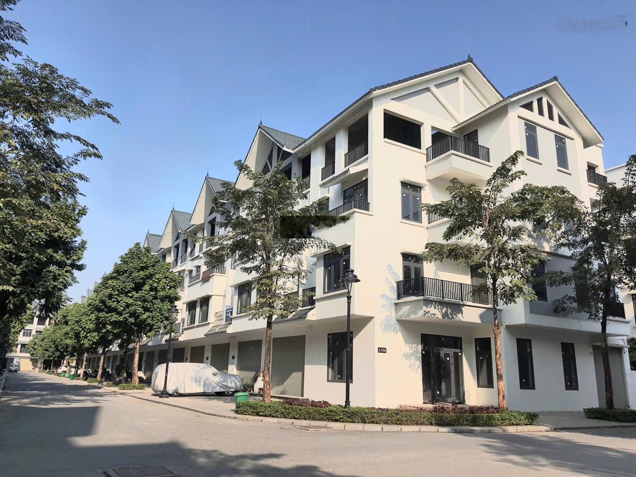 Bán căn góc khu Đông Dương dự án Hinode Royal Park. Diện tích 142m2 giá 25,8 tỷ. LH: 0966761190