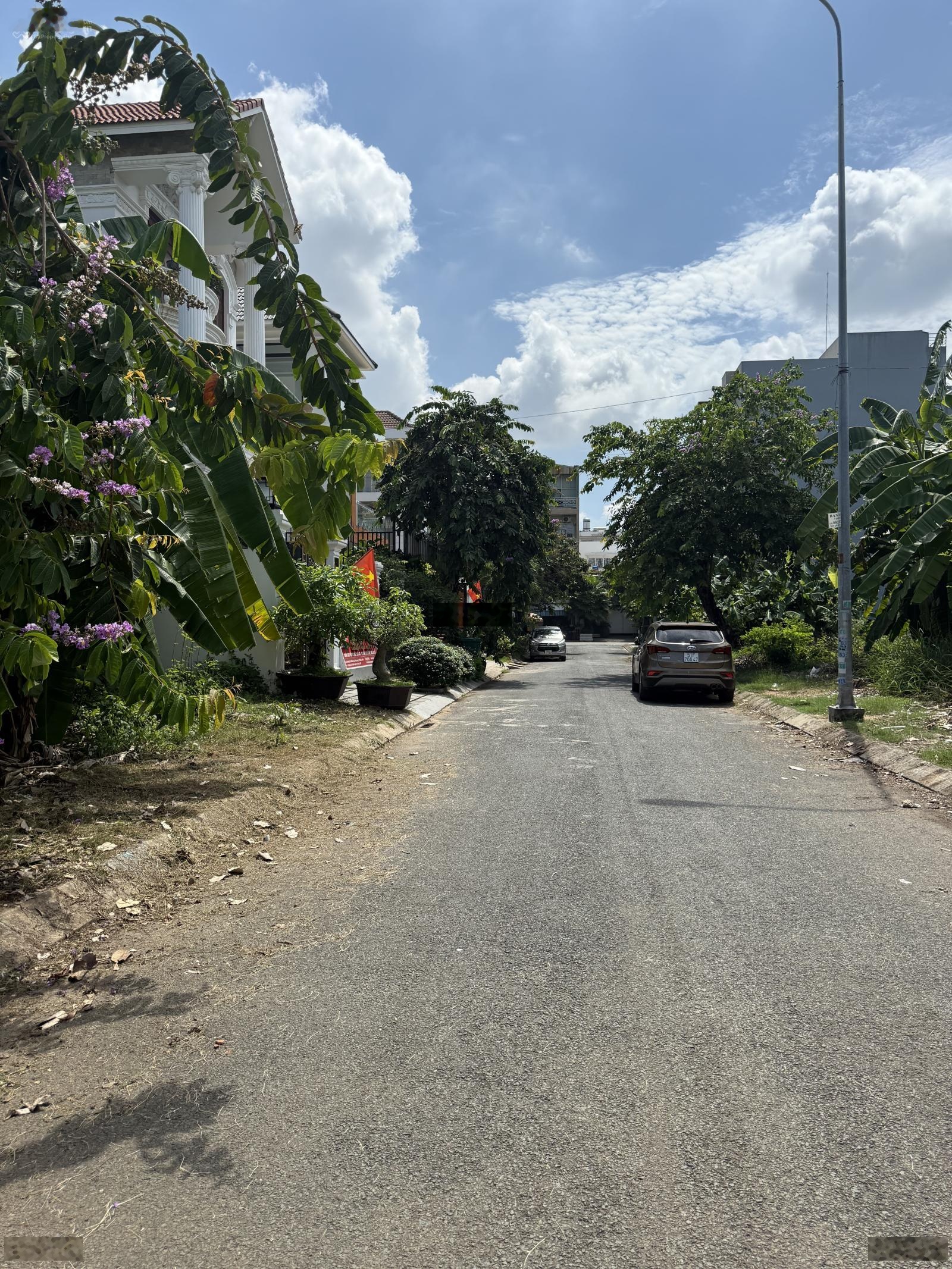 Bán đất nền dự án KDC Nam Long, Đỗ Xuân Hợp, 93 triệu/m2, 240 m2, hàng cực hiếm