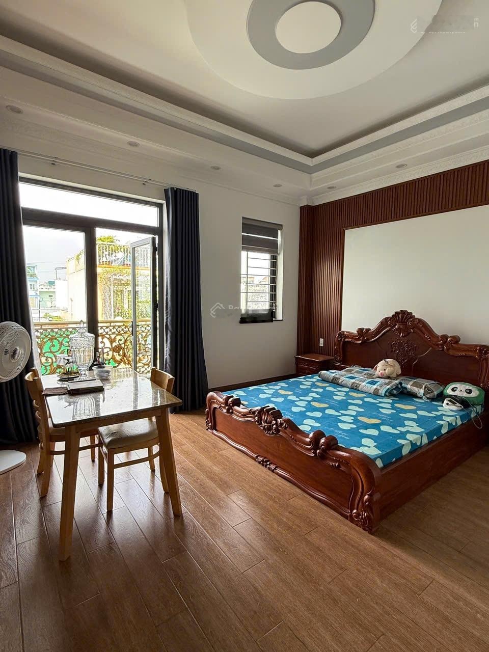 Biệt thự sang chảnh bậc nhất trung tâm quận 8 q.8 6 tầng btct - dt: 75m² | dtsd: ~212m²