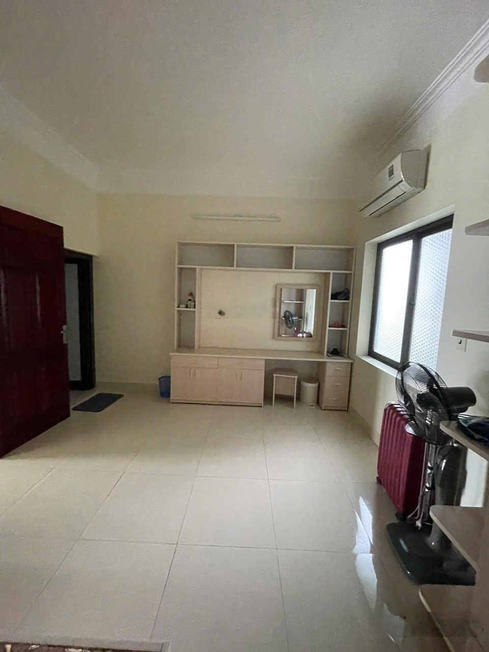 Bán nhà riêng tại Yết Kiêu, Hạ Long, 6,6 tỷ, 82,5m2, giá cực chất Hot!