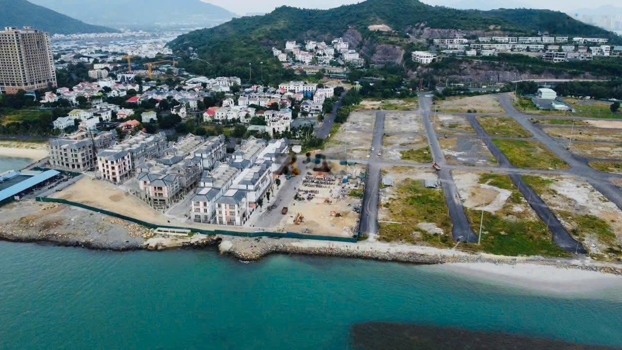 Vị trí kim cương liền kề, biệt thự ngay biển Trần Phú Nha Trang của chủ đầu tư Vin Group