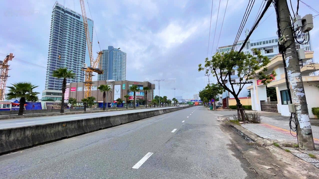 Bán nhà mặt tiền Ngô Quyền ngay đối diện tổ hợp Capital Square