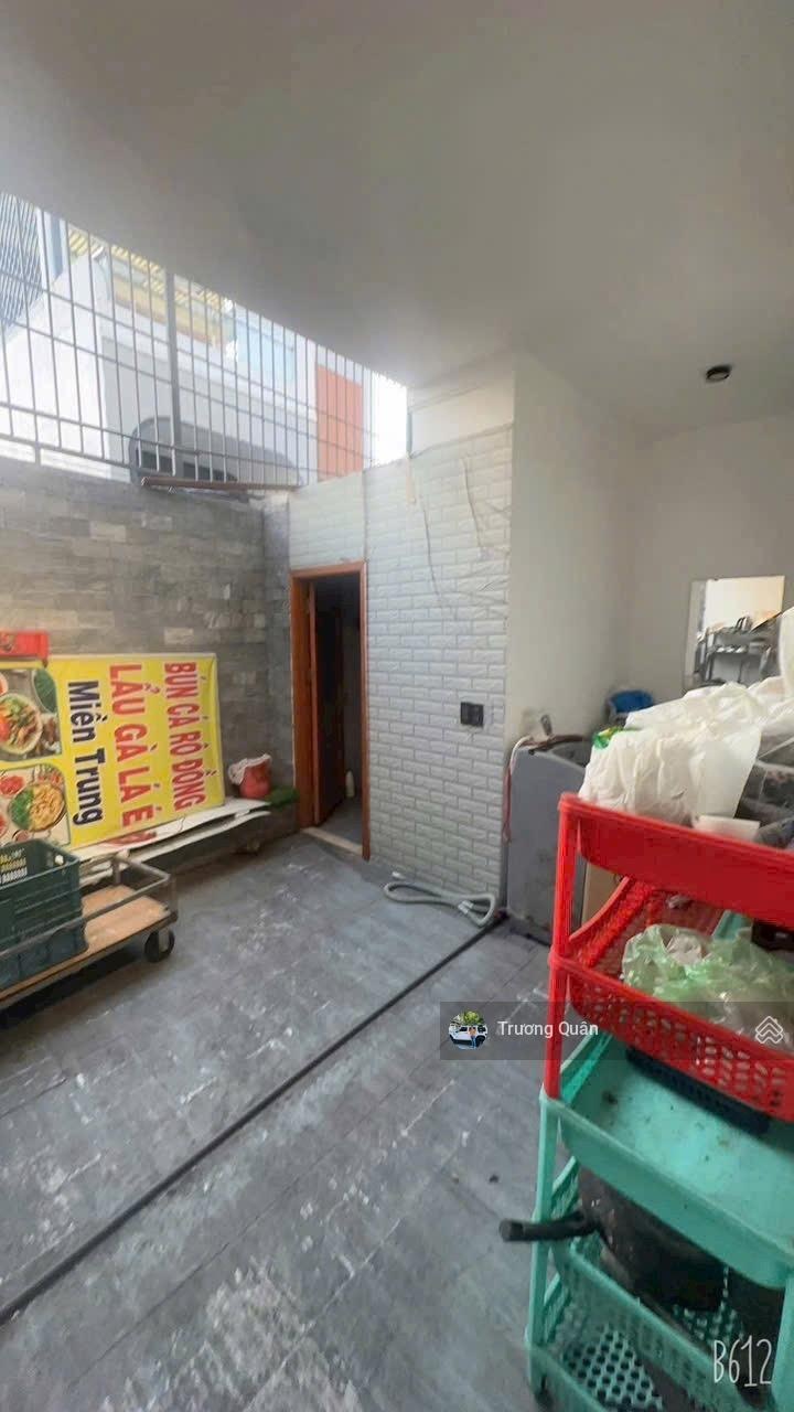 Bán nhà gác lửng 2 mặt tiền kinh doanh - kdc mai linh, p. long bình - đối diện công viên