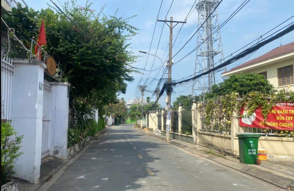 Góc 2 mặt tiền hẻm 4m Cách Mạng Tháng 8, P.13, Q.10. Dt: 8x12m (80m2). Giá 7.9 tỷ. 0932262135 Duy