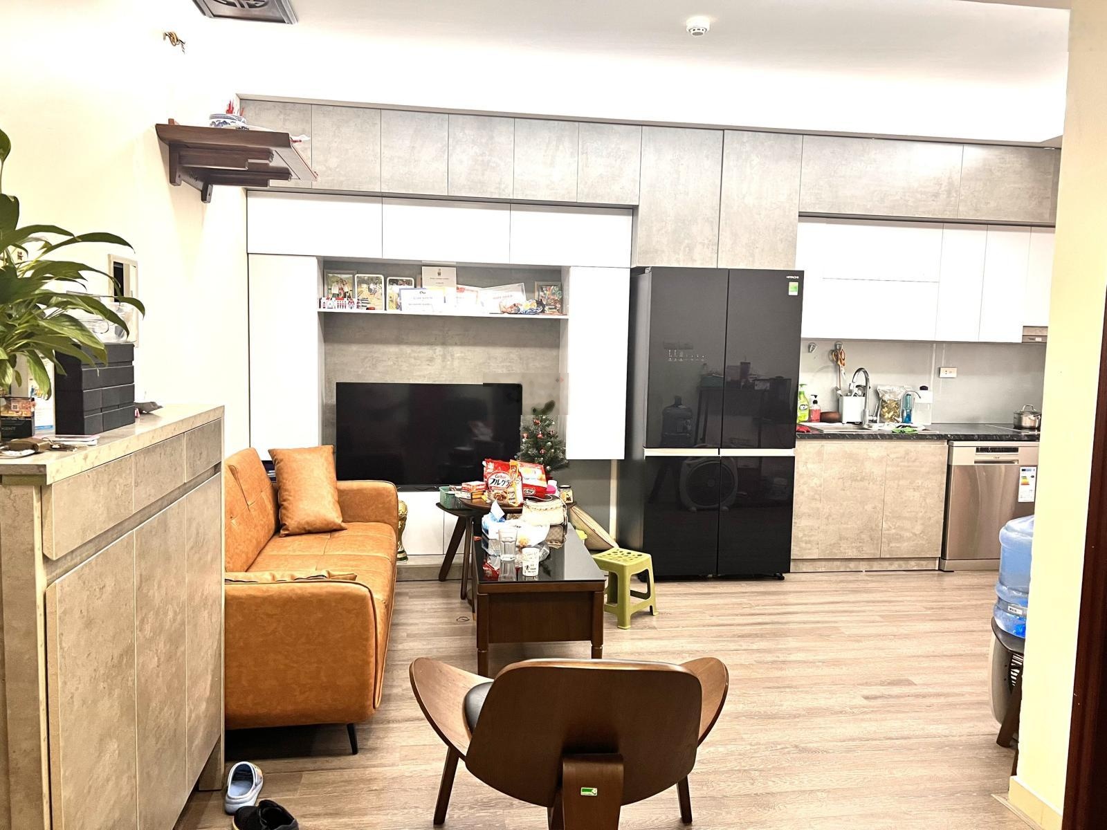 Chỉ 11tr ! em cho thuê căn hộ 2PN, 73m2 Full nội thất , chung cư KĐT Nam cường