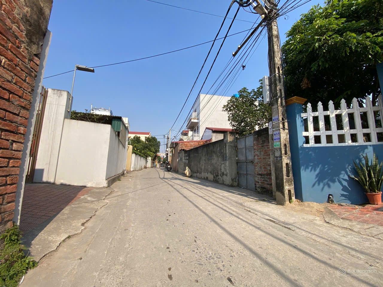 Hàng F0, trục chính kinh doanh Cẩm Xá, Mỹ Hào, Hưng Yên, DT 61.5m2, cạnh KCN, nhỉnh 2 tỷ