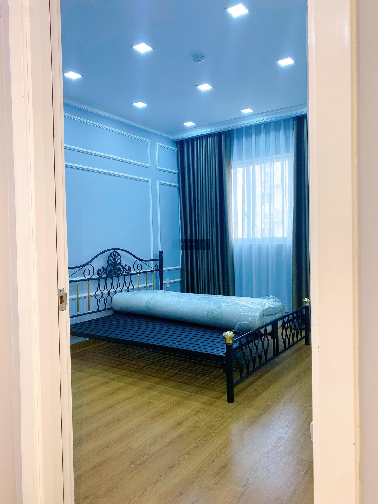 Chính chủ bán nhanh căn hộ Ruby 79m2 (3PN-2WC), nội thất dính tường, giá: 4.5 tỷ (bao hết thuế phí)