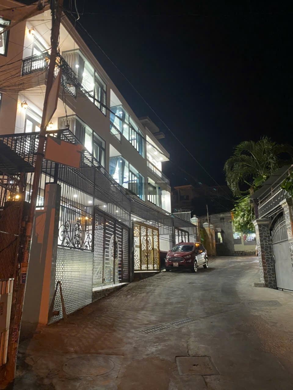 NHÀ 3 TẦNG 2 MẶT TIỀN ĐƯỜNG MAI AN TIÊM CÁCH BIỂN CHỈ 800M- Rẻ hơn thị trường 200tr- vào ở ngay