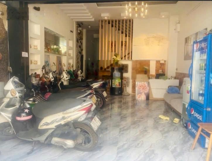 Bán khách sạn phan anh - tân phú | dòng tiền 60 - 70tr/tháng