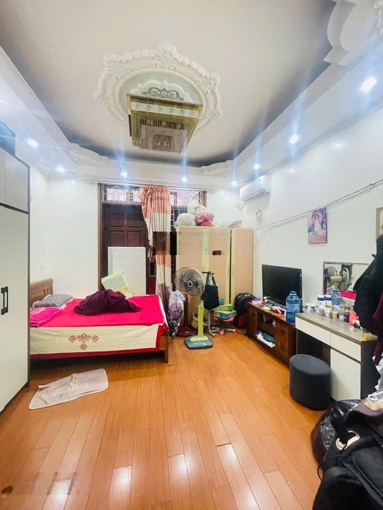 Bán nhà Mỹ Đình trung tâm Từ Liêm. Ô tô vào nhà- kinh doanh nhỏ thang máy. 53m2 5 tầng 13.5 tỷ