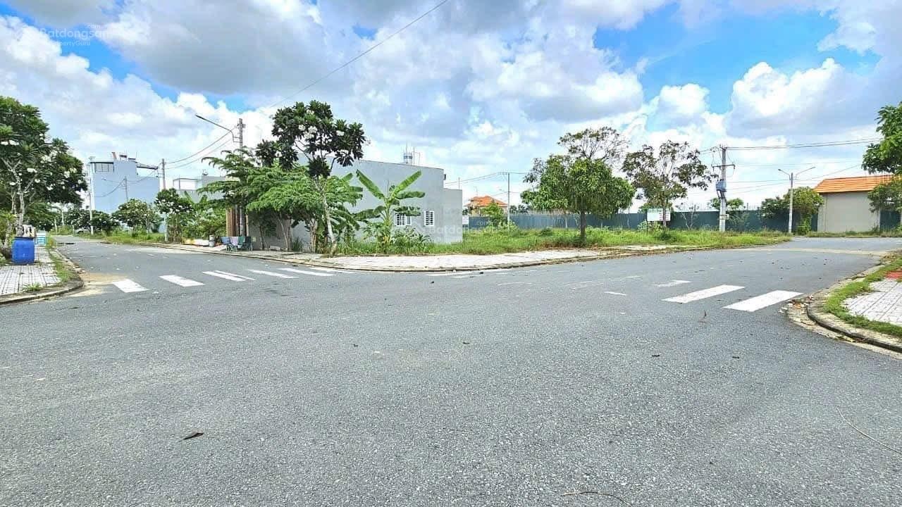 Bán đất kdc đảo kim cương quận 9