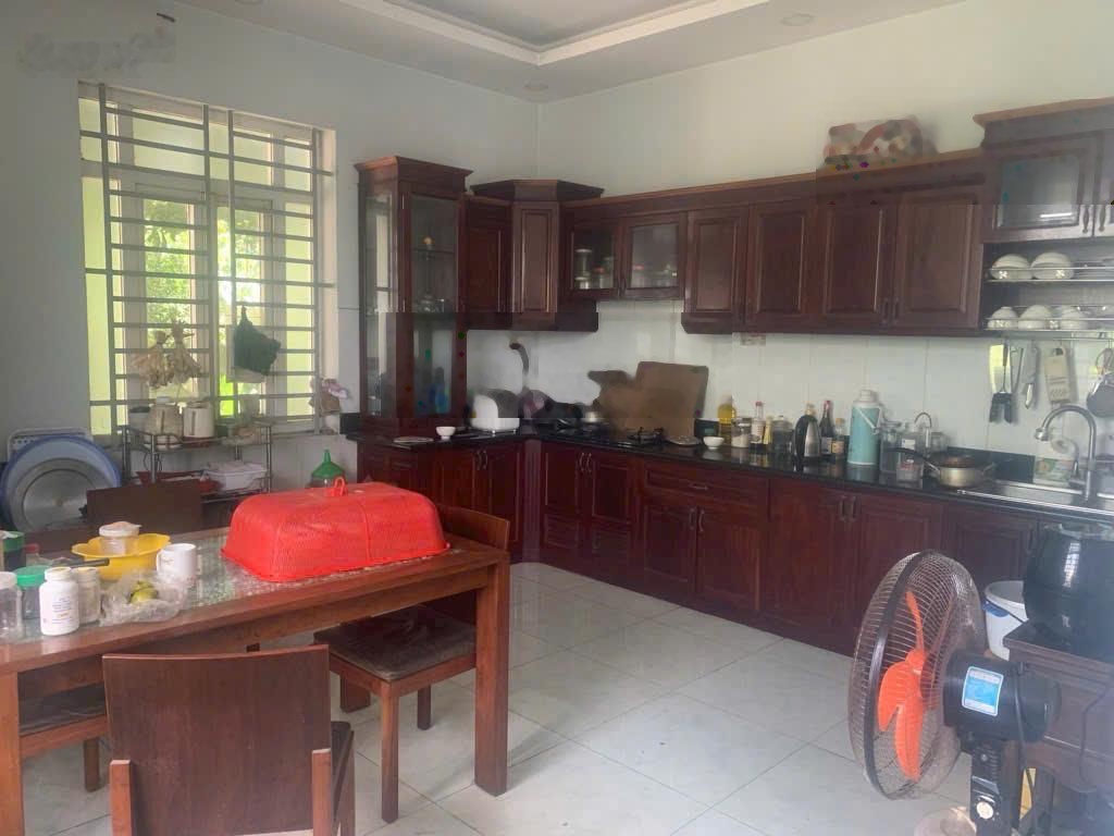 Lô góc 2 mặt tiền 81m view đẹp - 5.8 tỷ - 5p tới ngã 4 thủ đức