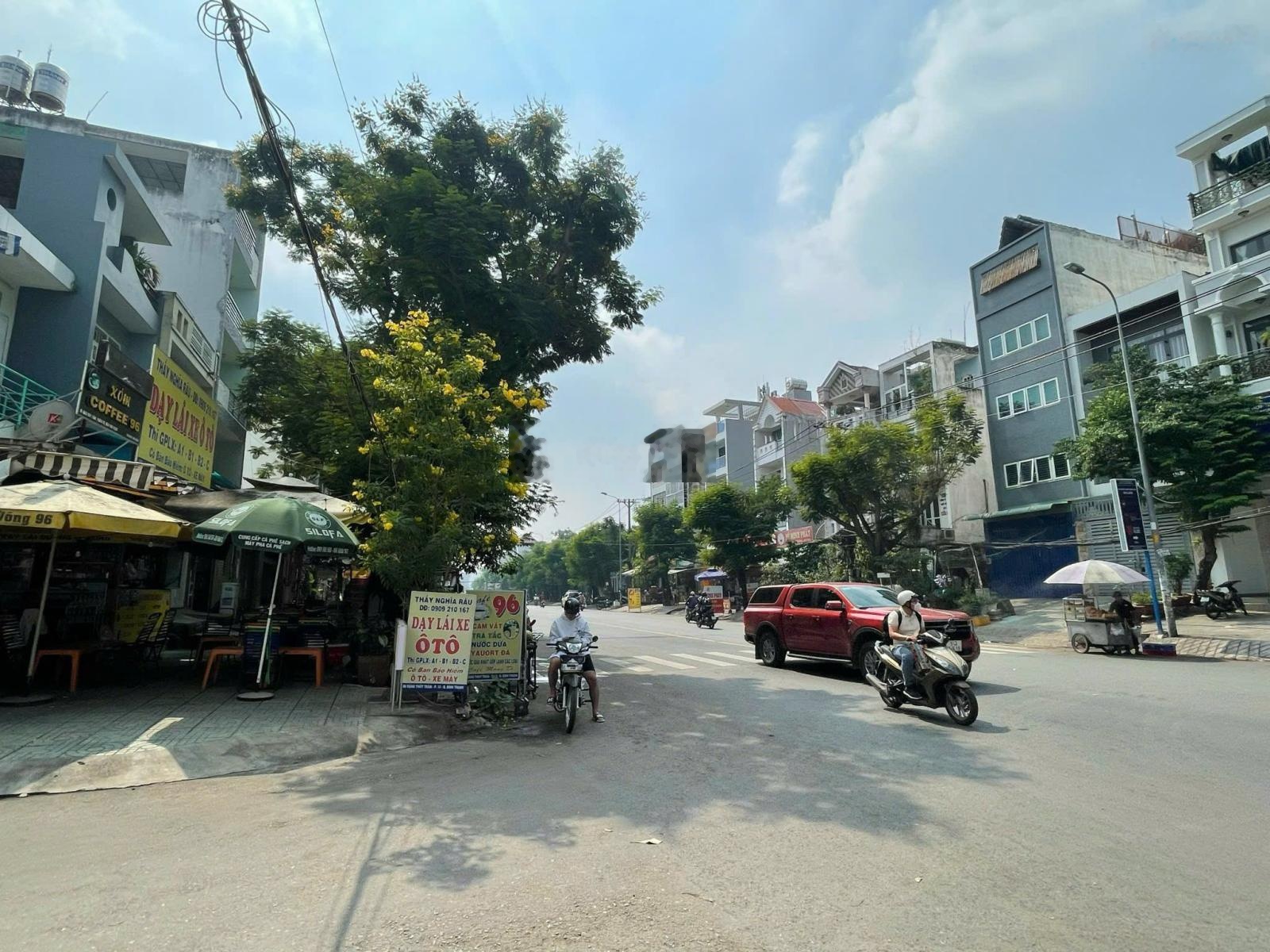 Hạ sâu! Bán nhà căn góc 2 mặt tiền Đặng Thùy Trâm Q.Bình Thạnh - DT 15x20m HĐ 150tr/th giá 50 tỷ