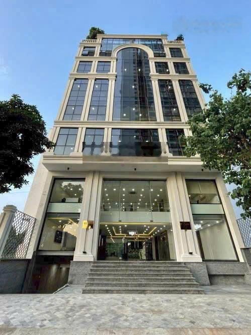 Bán toà nhà MT Lý Tự Trọng - DT: 11x23m. CN: 230m2 - hầm + 11 lầu - HĐT: 600 triệu/th - giá: 140 tỷ