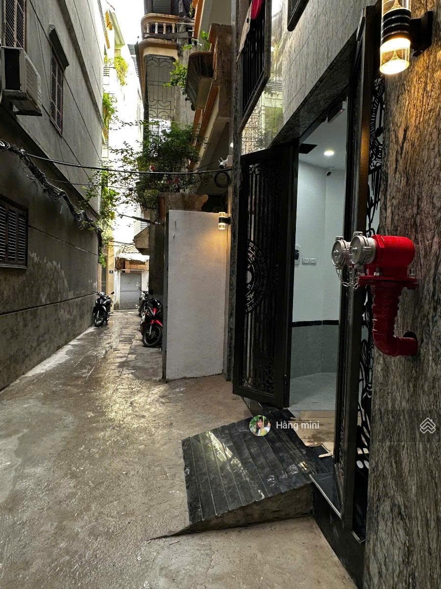 Siêu phẩm - nhà lô góc 7 tầng TM - 15 phòng gần ĐH Kinh Tế - thu 80 tr/th - chỉ 15.8 tỷ