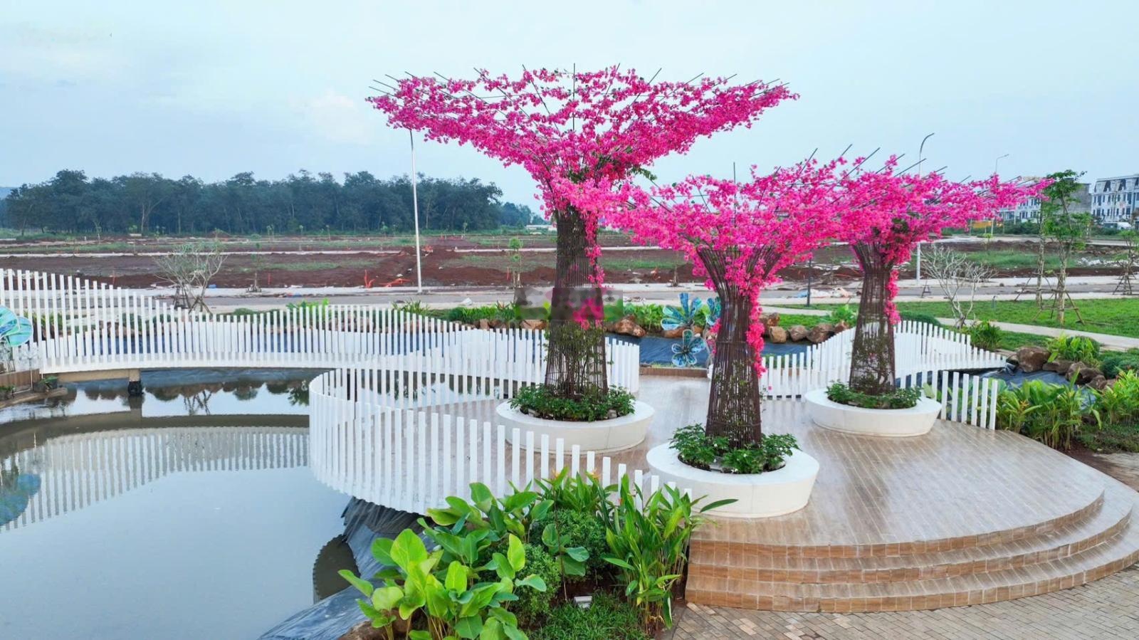 Nhận booking vị trí đẹp ngã 4 Dầu Giây Quốc Lộ 1A. QL20 đi Đà Lạt sổ đỏ, thổ cư 100%.LH: 0936633354