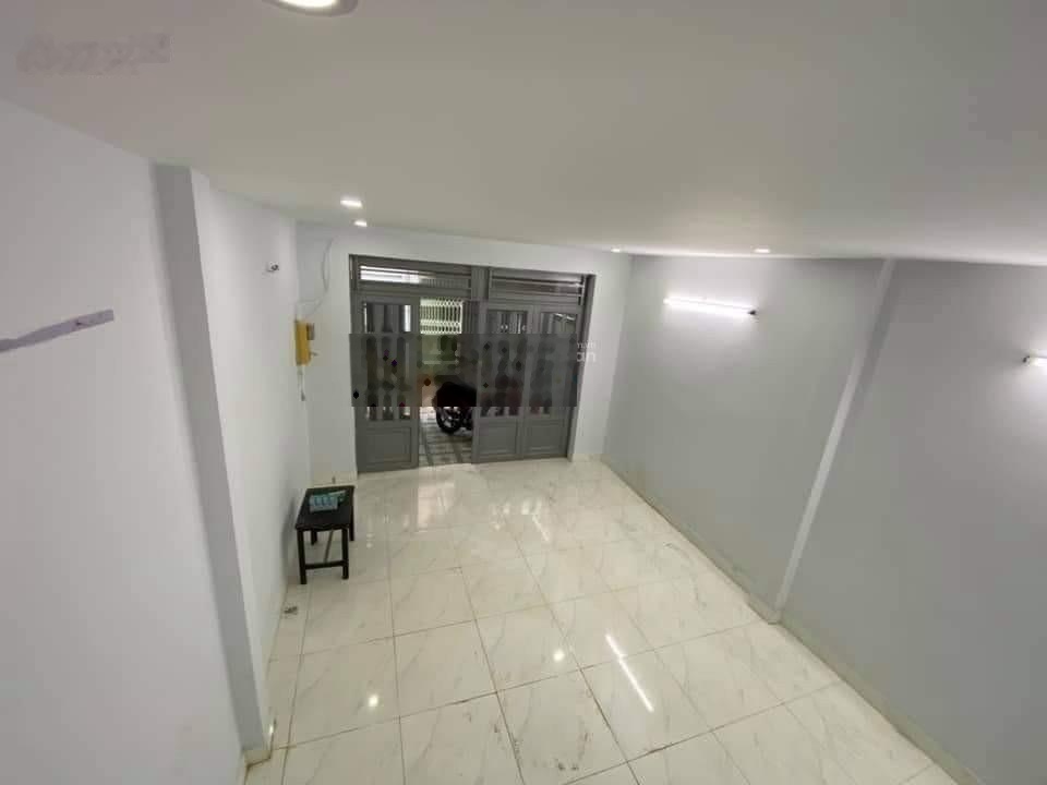 Gò Dầu - 4x15m - chính chủ vừa gửi - sổ vuông A4 - không lỗi phong thuỷ gì - nhà độc quyền bán