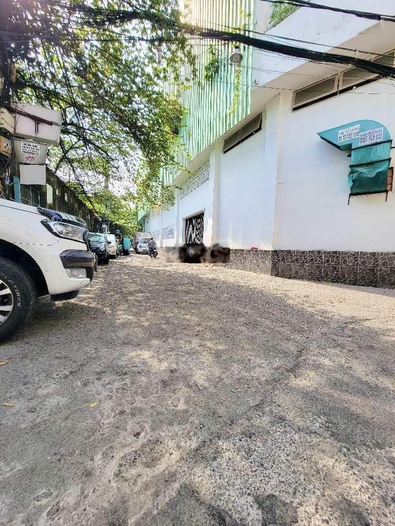 Hẻm xe hơi một trục-nhà 3 mặt tiền cực thoáng-86m2. chỉ 10.x t.ỉ.