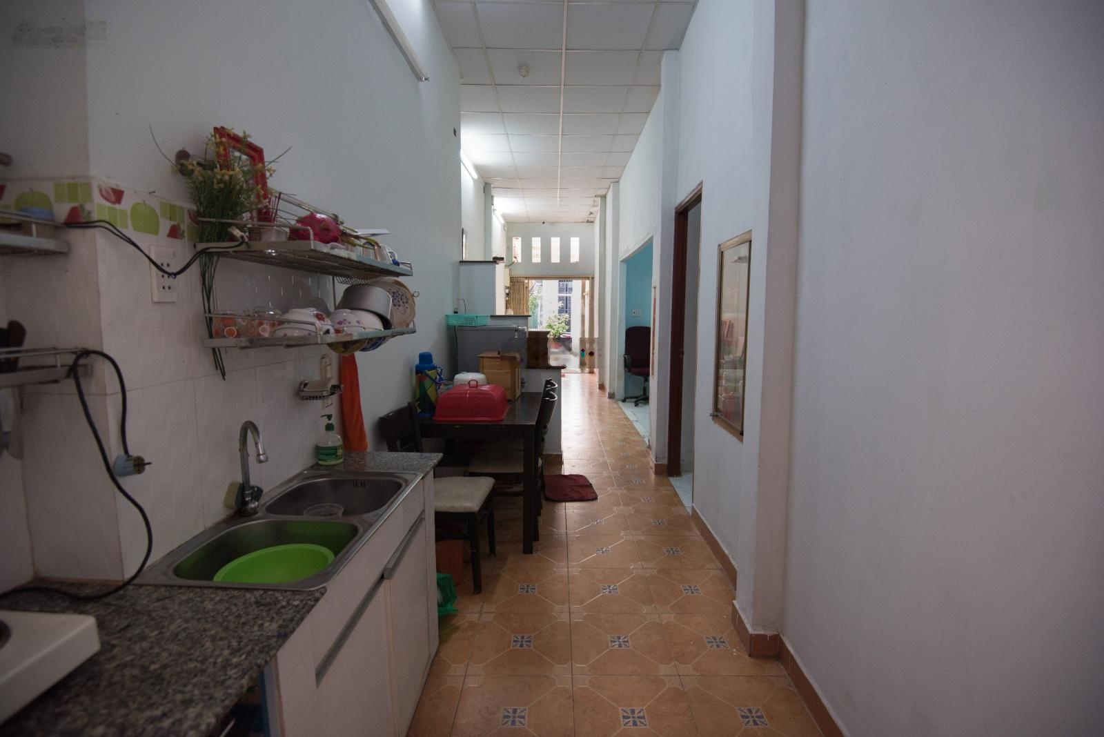 Xác nhà quận 3 - DT đất 82m2 - nở hậu 6.5m - siêu phẩm xây CHDV dòng tiền cao, giá chỉ 79 triệu/m2