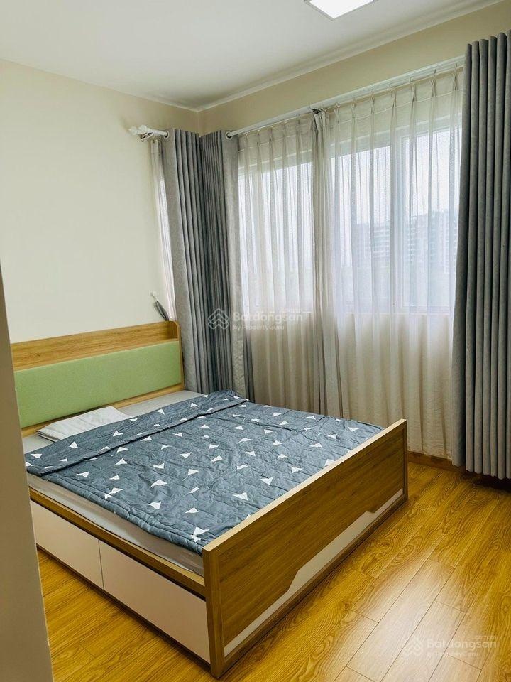 Gửi bán nhanh căn hộ Ruby 3PN+2WC, diện tích 79m2, nội thất dính tường, giá: 4.5 tỷ