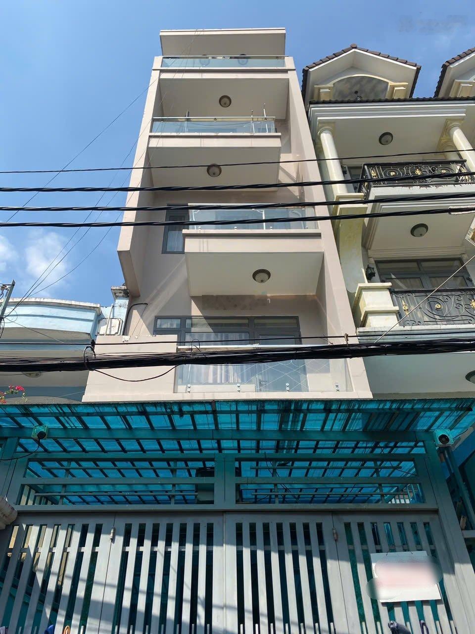 Hiếm nhà đẹp 5 tầng diện tích 60m2, hẻm xe hơi, giáp quận 1, tiện di chuyển