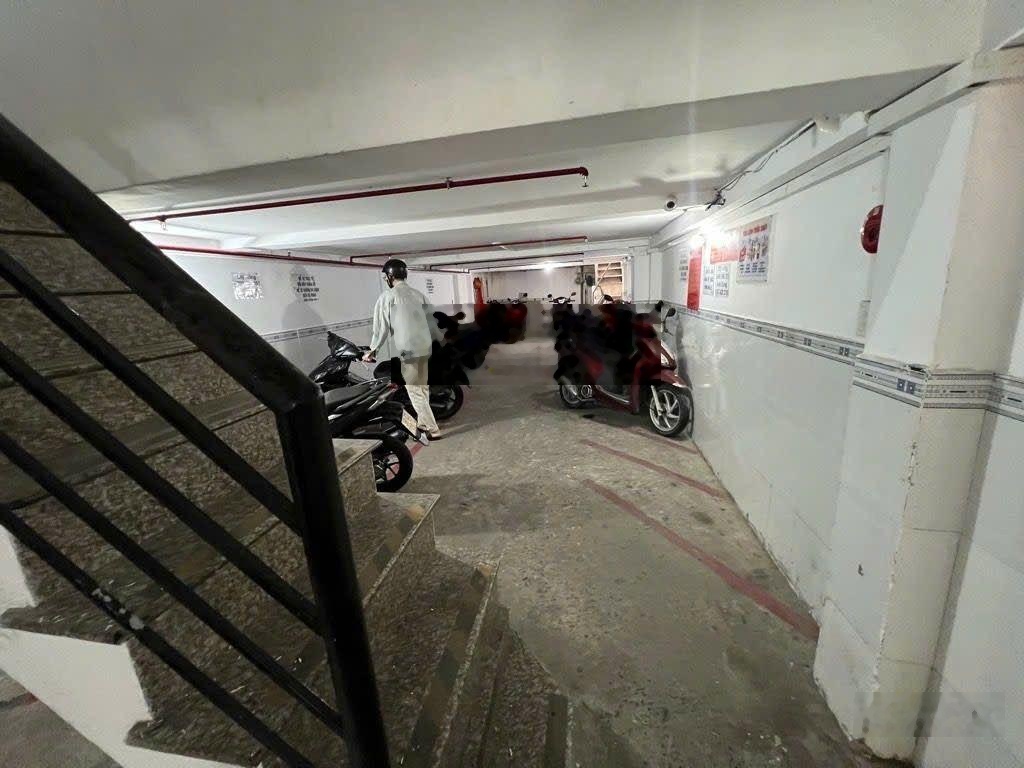 Bán CHDV Bùi Văn Ba - 6 tầng - dòng tiền 60tr/tháng - Giá 9tỷĐ (TL)