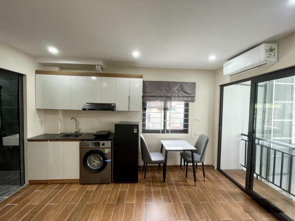 Ô tô tránh - ngõ thông - có thể cải tạo thang máy - ở hay cho thuê đều tiện