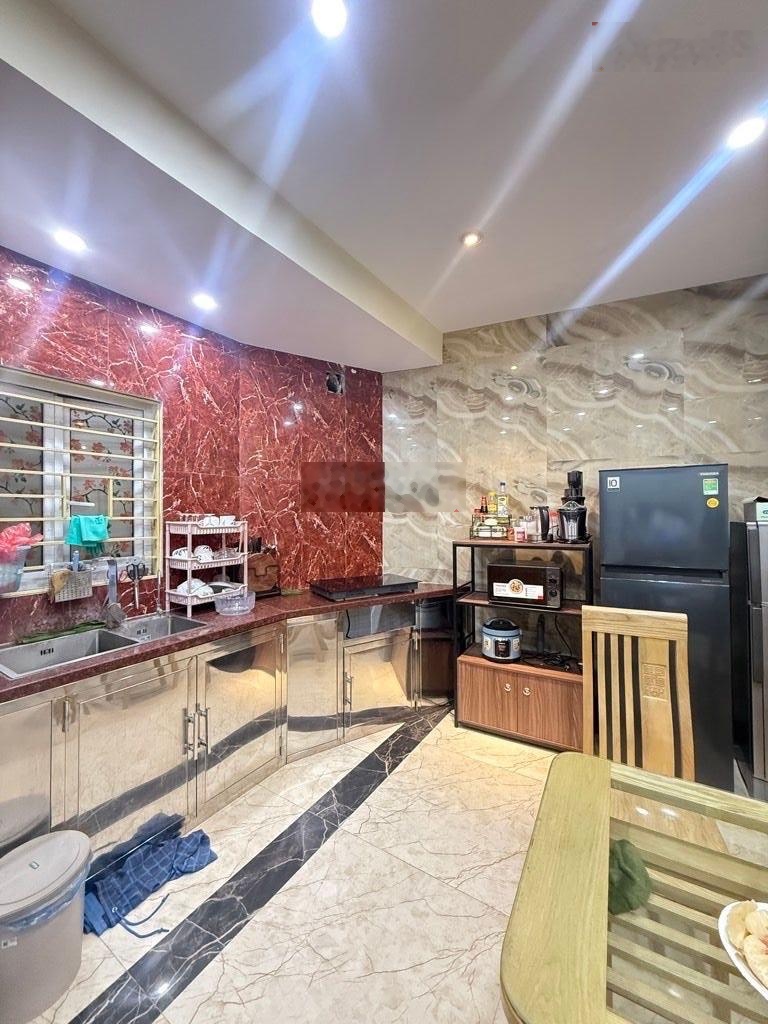 Ngõ quỳnh 45.8m, lô góc ô tô tránh, kinh doanh, ngõ thông 12.9 tỷ