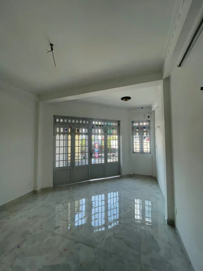 Hàng hiếm Quận 1: Mặt tiền khu Tân Định, Quận 1 - Giá rẻ 9,9 tỷ dòng tiền 42tr/tháng