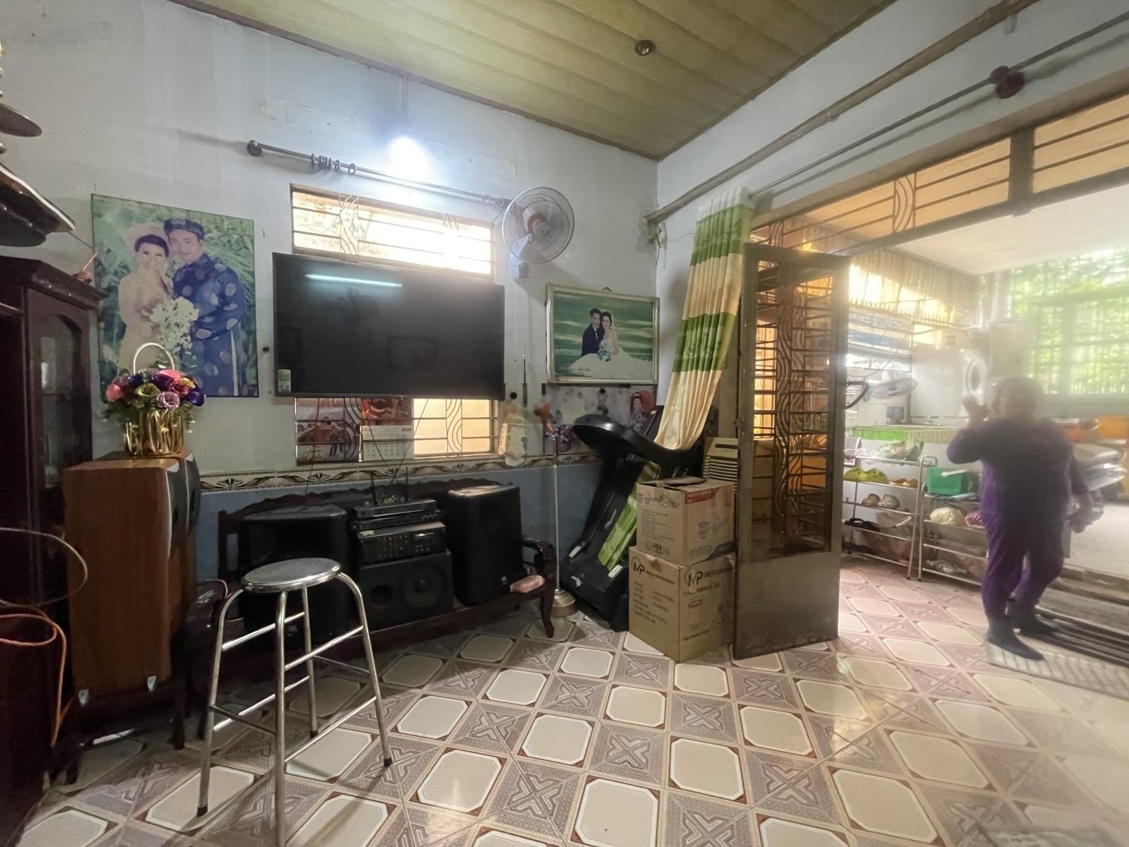 Linh Xuân - Thủ Đức - hẻm ô tô 90m2 diện tích: 4,7x19m đất vuông vức