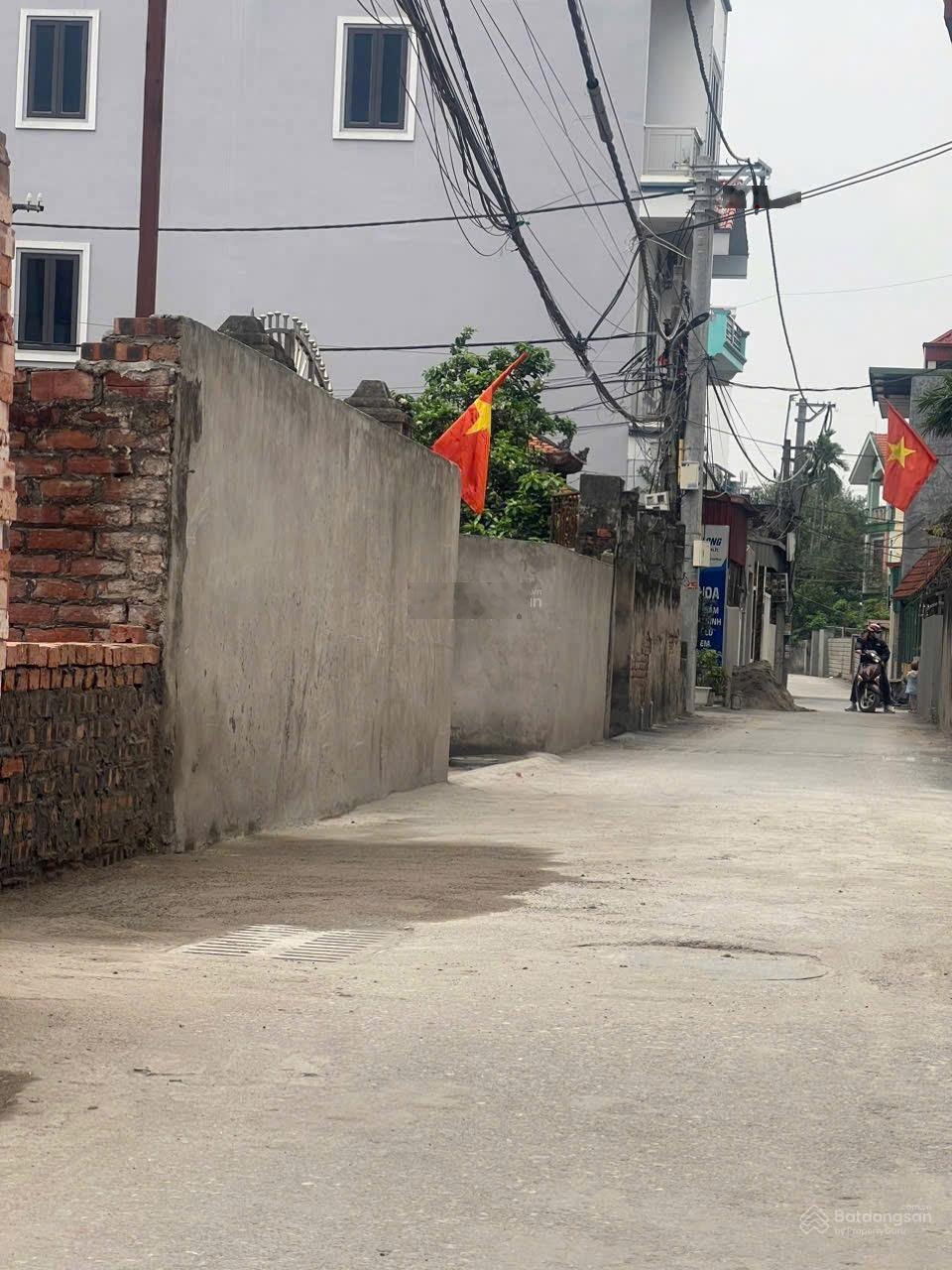 Bán đất thổ cư diện tích 90.4m tại thôn Tuân Lề Tiên Dương Đông Anh Hà Nội ( nay xã Phúc Thịnh HN