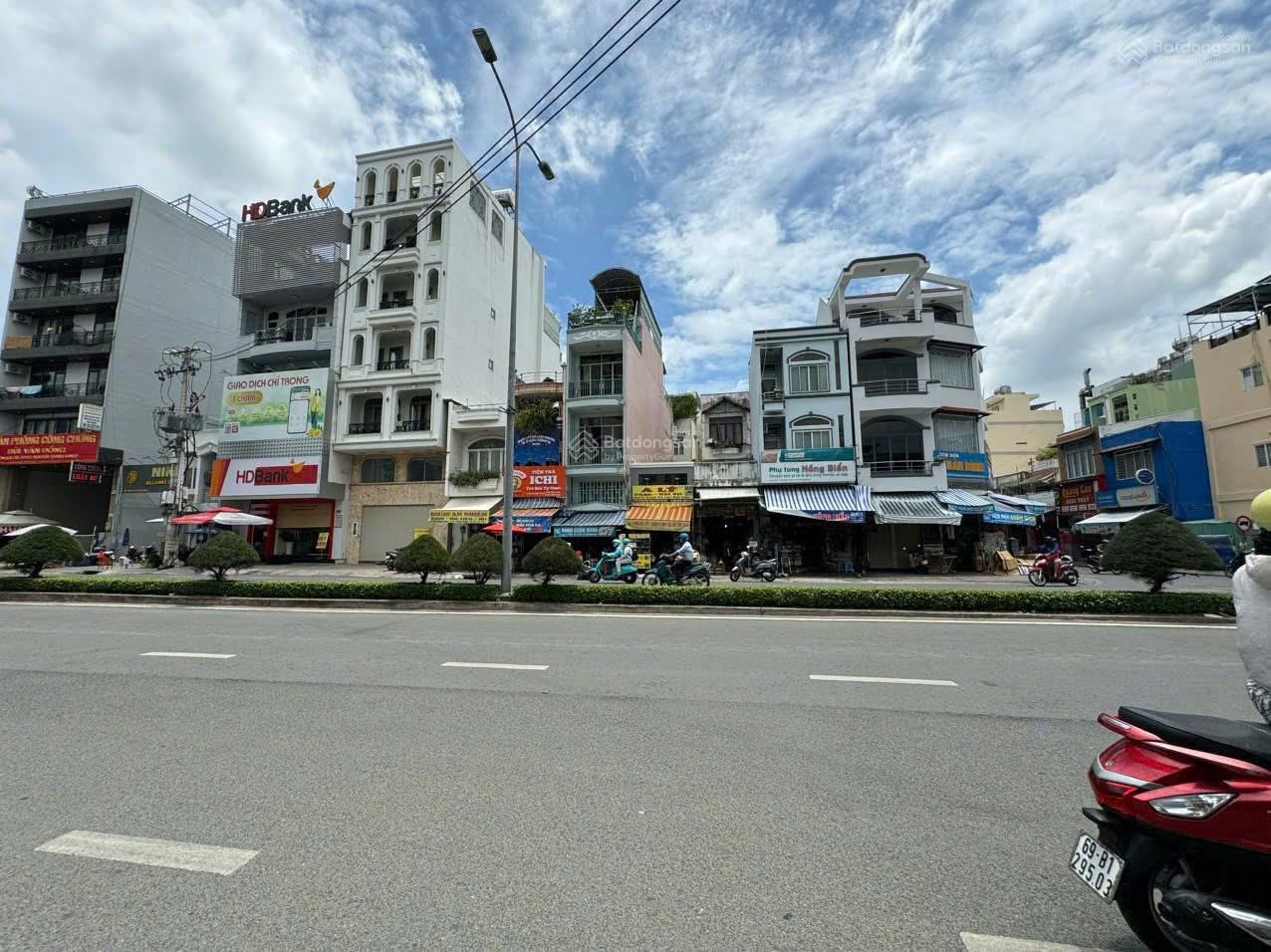 Siêu phẩm mặt tiền Xô Viết Nghệ Tĩnh, P26 Bình Thạnh- DT 6.3x16m | vị trí cửa ngõ Thanh Đa- 31 tỷ