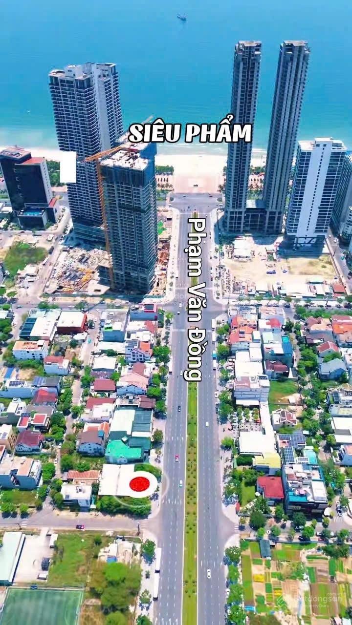 Bán cặp đất Phạm Thiều ngay bãi biển Phạm Văn Đồng . Diện tích 200m2 (10x20) giá 33 tỷ