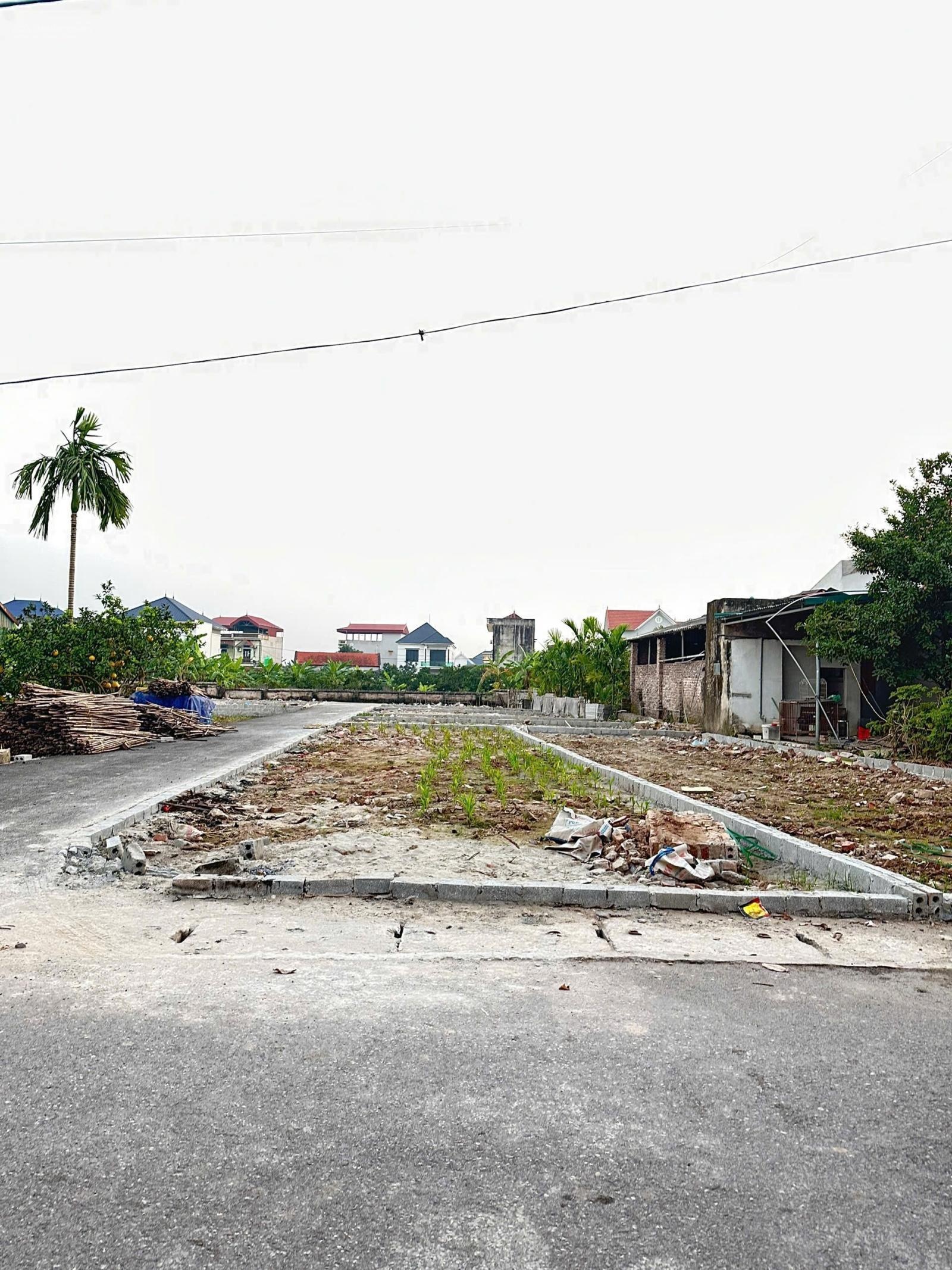 Bán đất Tân Dân Hưng Yên. DT: 48m2, ô tô vào đất. Chỉ nhỉnh 1 tỷ