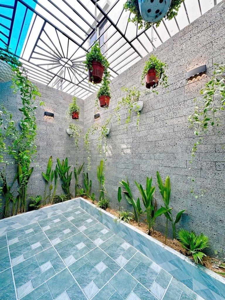 5Tầng BTCT-Full Nội Thất.Có Thang máy 450Kg ngay Chiến Lược Bình Trị Đông.Khu Phân Lô,Nhà Cao Tầng.