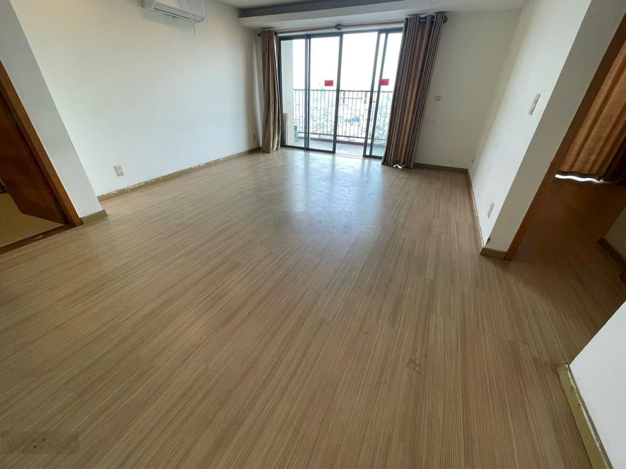 Hot! Cho thuê căn hộ Golden Land Nguyễn Trãi 100m2, 2 phòng ngủ giá chỉ 12,5 triệu/tháng